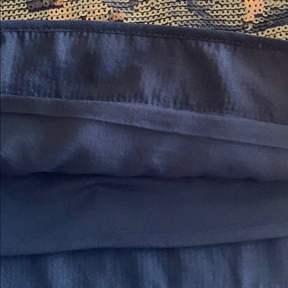 BCBG maxazria metallic gold sequin skirt XXS - Picture 4 of 5